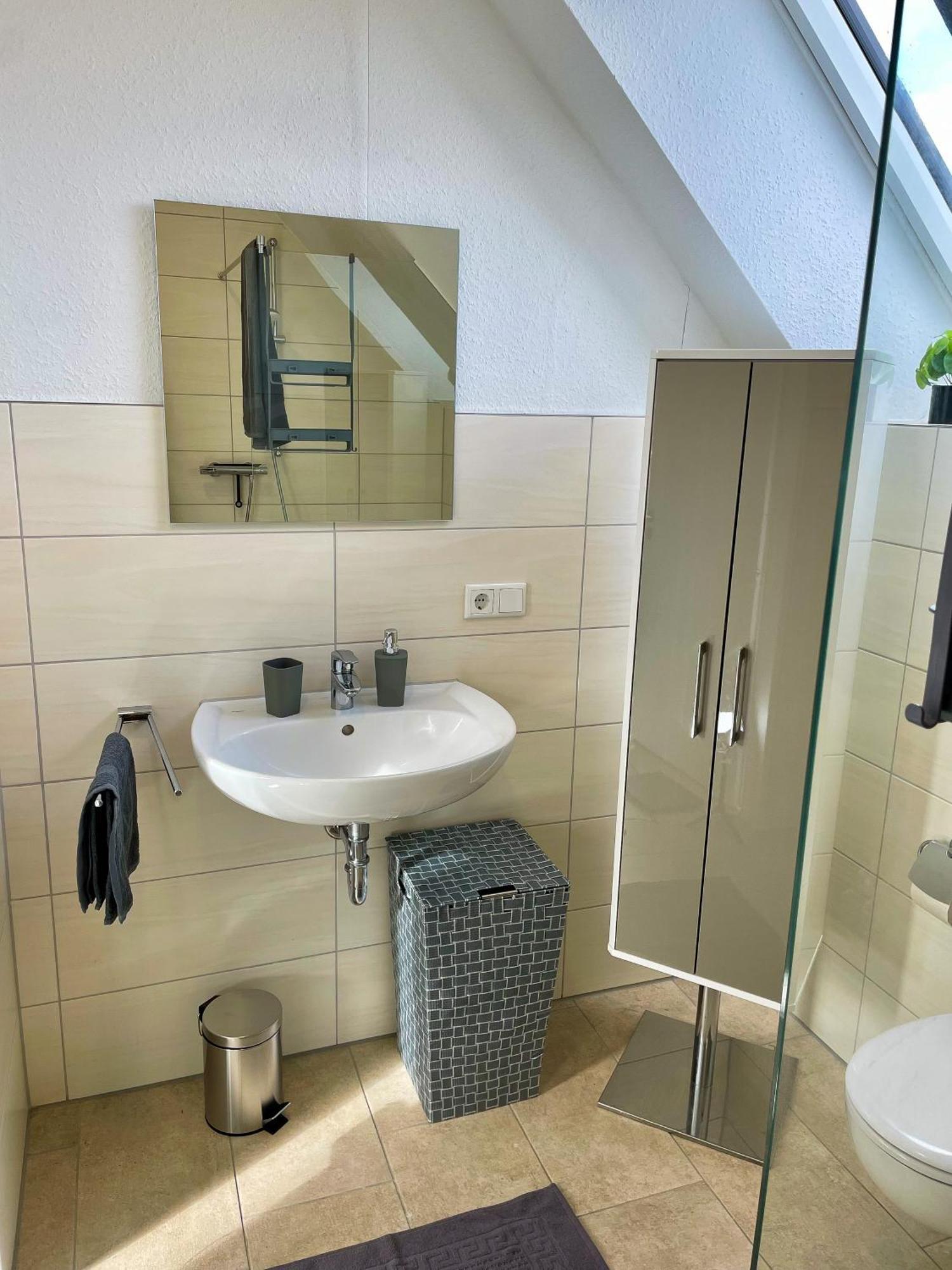 Ahaus: Stadtoase Mit Terrasse & Privater Garage Bagian luar foto