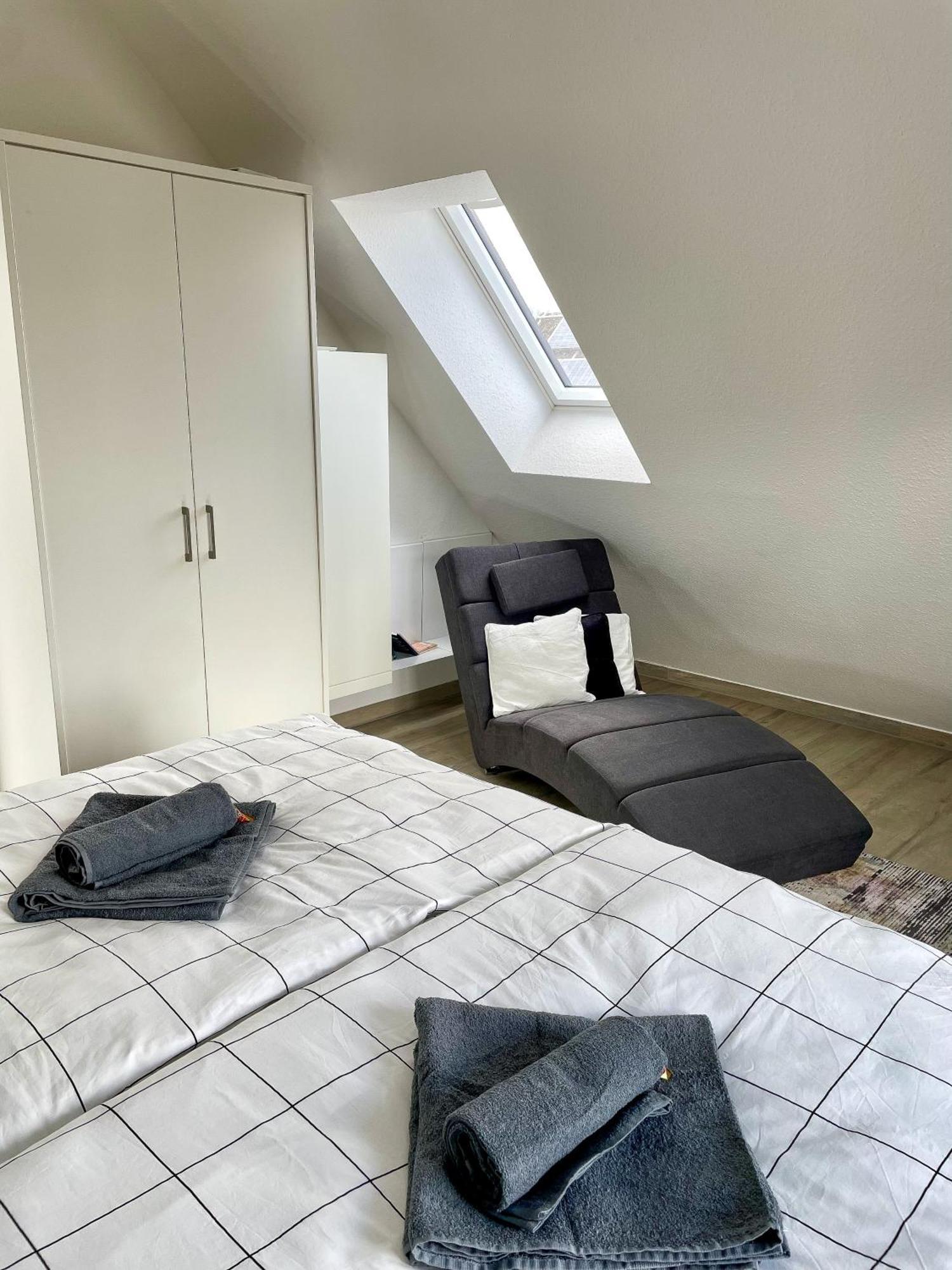 Ahaus: Stadtoase Mit Terrasse & Privater Garage Bagian luar foto