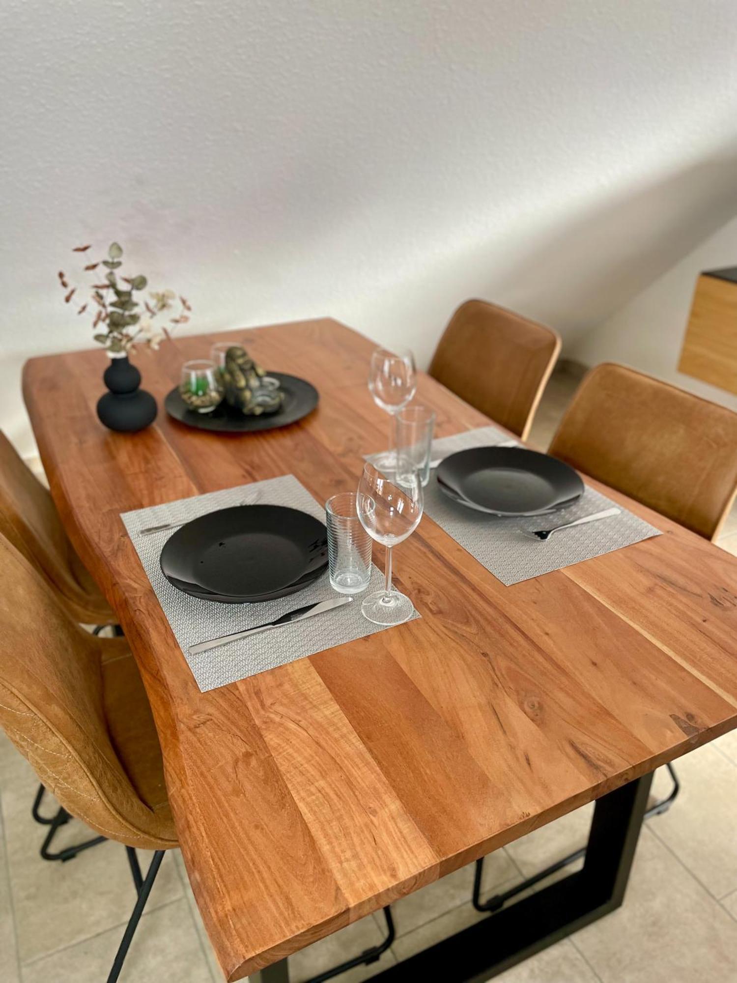 Ahaus: Stadtoase Mit Terrasse & Privater Garage Bagian luar foto